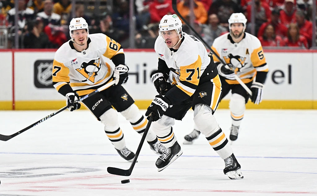 Jamie Sabau / Getty Images