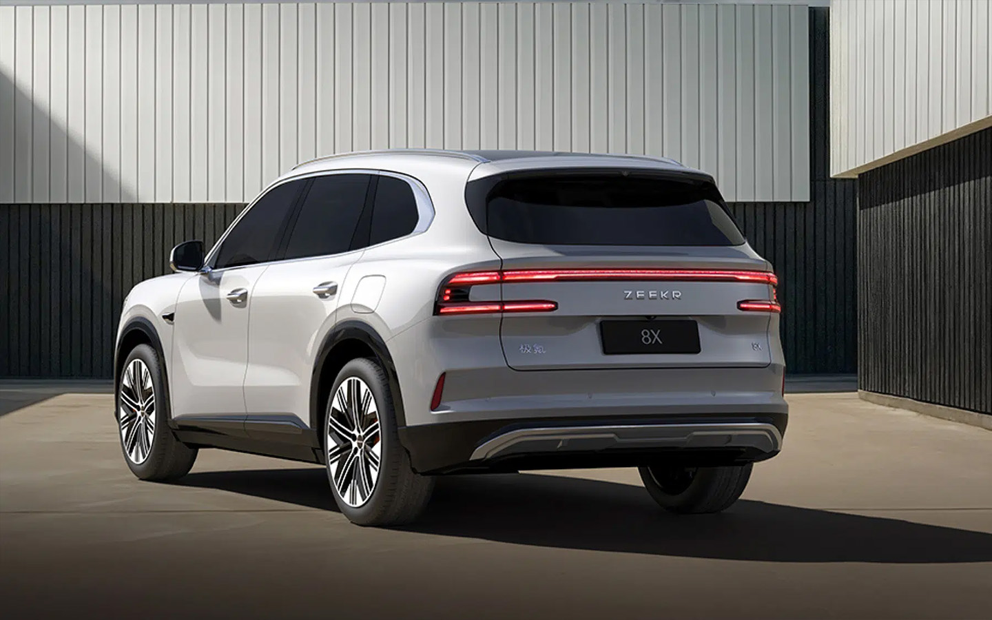 Zeekr 8X