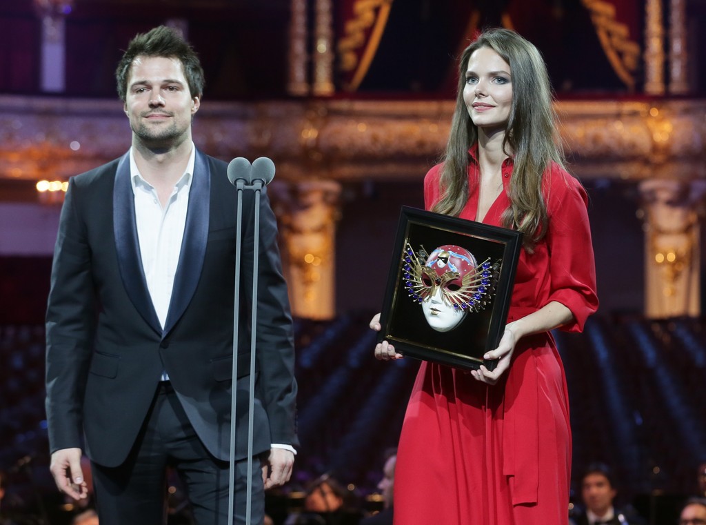 В Москве назвали лауреатов театральной премии "Золотая маска"