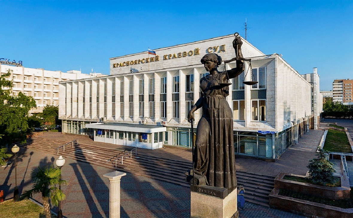 Суд в Красноярске утвердил помещение школьницы в диспансер из-за подписки