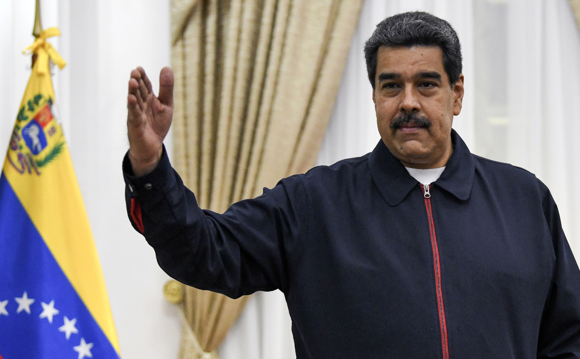 Мадуро предложил организовать альтернативу саммиту Америк"/>














