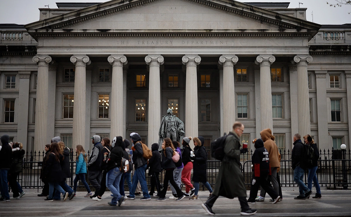 Chip Somodevilla / Getty Images