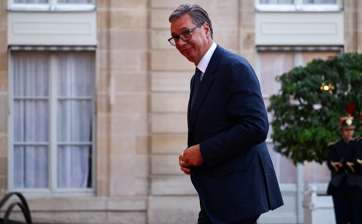Sarah Meyssonnier / Reuters