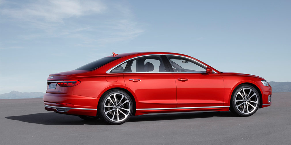 Руки вверх: все о новой Audi A8