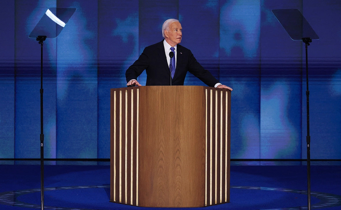 Mike Segar / Reuters