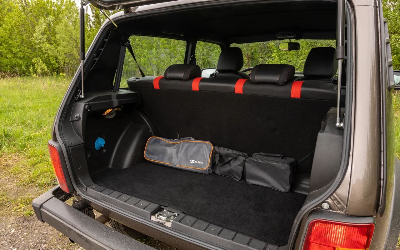 Lada Niva Sport