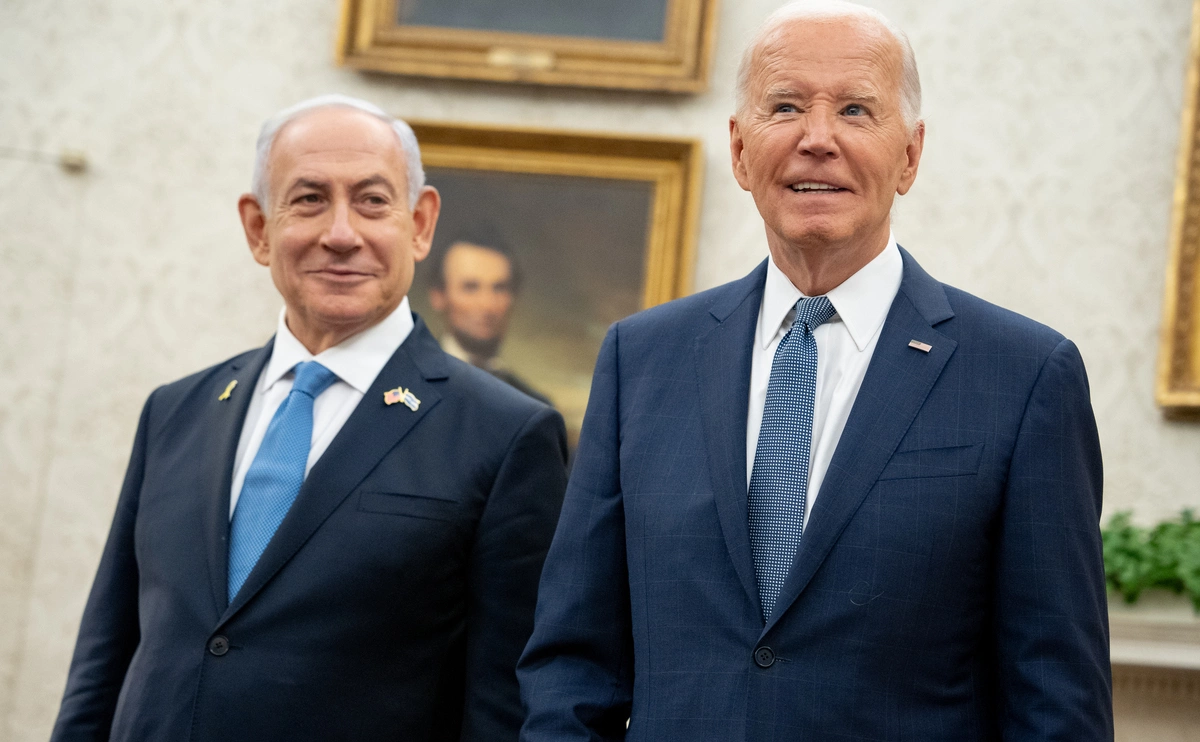 Andrew Harnik / Getty Images