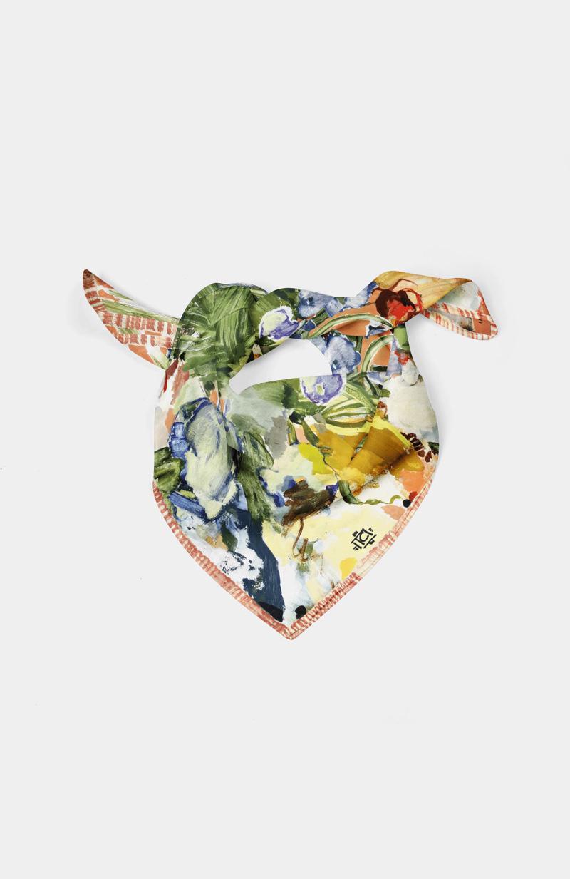 Платок «Эва», Lips & Brain, 17 000 руб. (lipsandbrain.com)