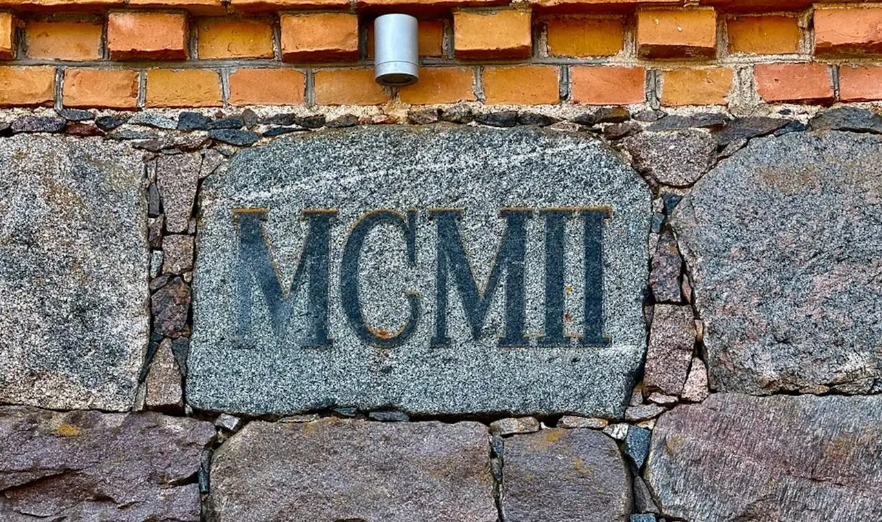 Римские цифры — непозиционная система счисления, возникшая в Древнем Риме