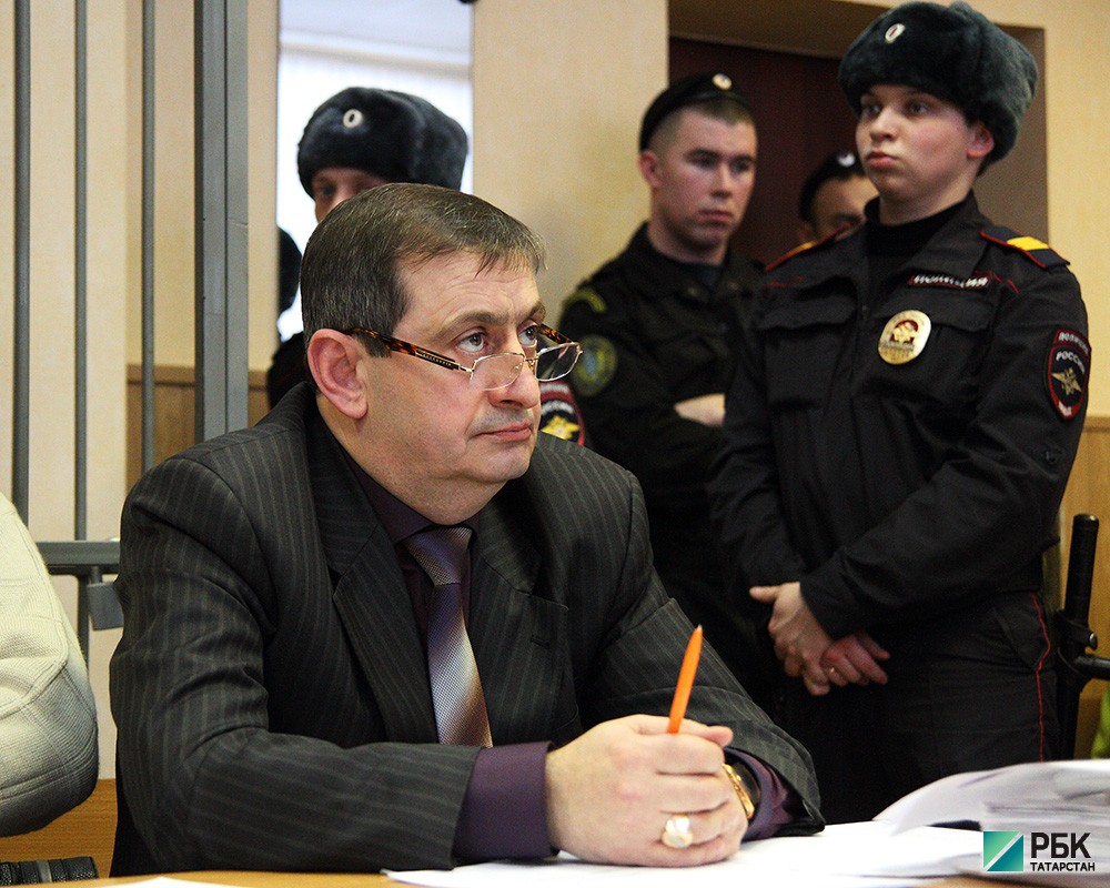 Заседание суда по делу "Булгарии" : вопрос амнистии Инякиной и допрос Хаметова.