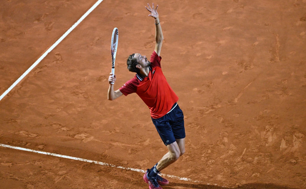 Mike Hewitt / Getty Images