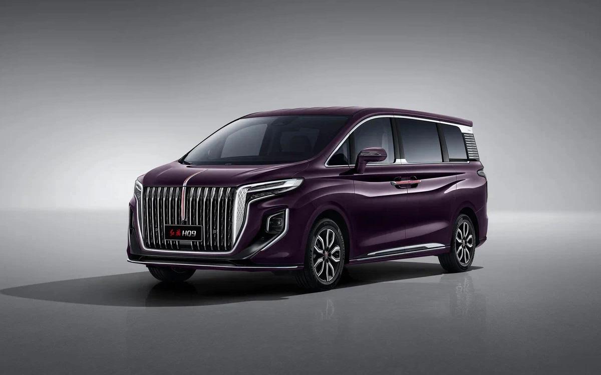 Hongqi HQ9 вошел в автопарк саммита БРИКС. Официально его не купить