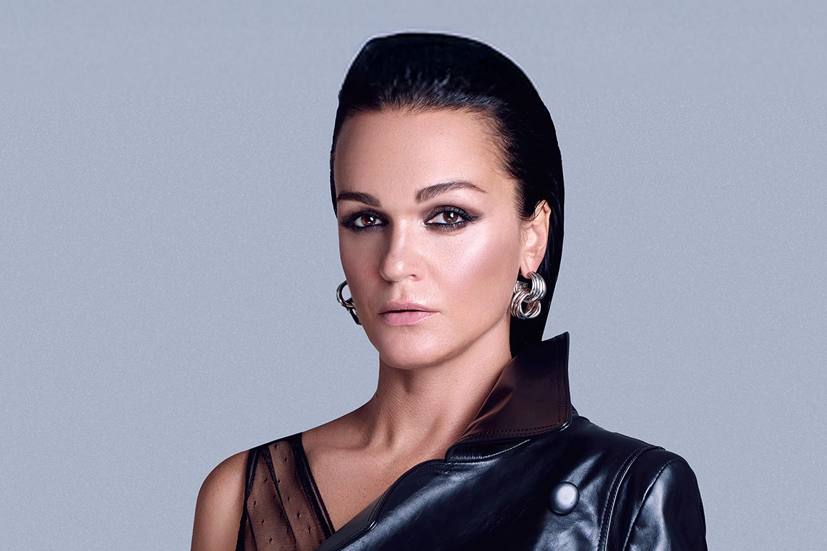 Певица Слава