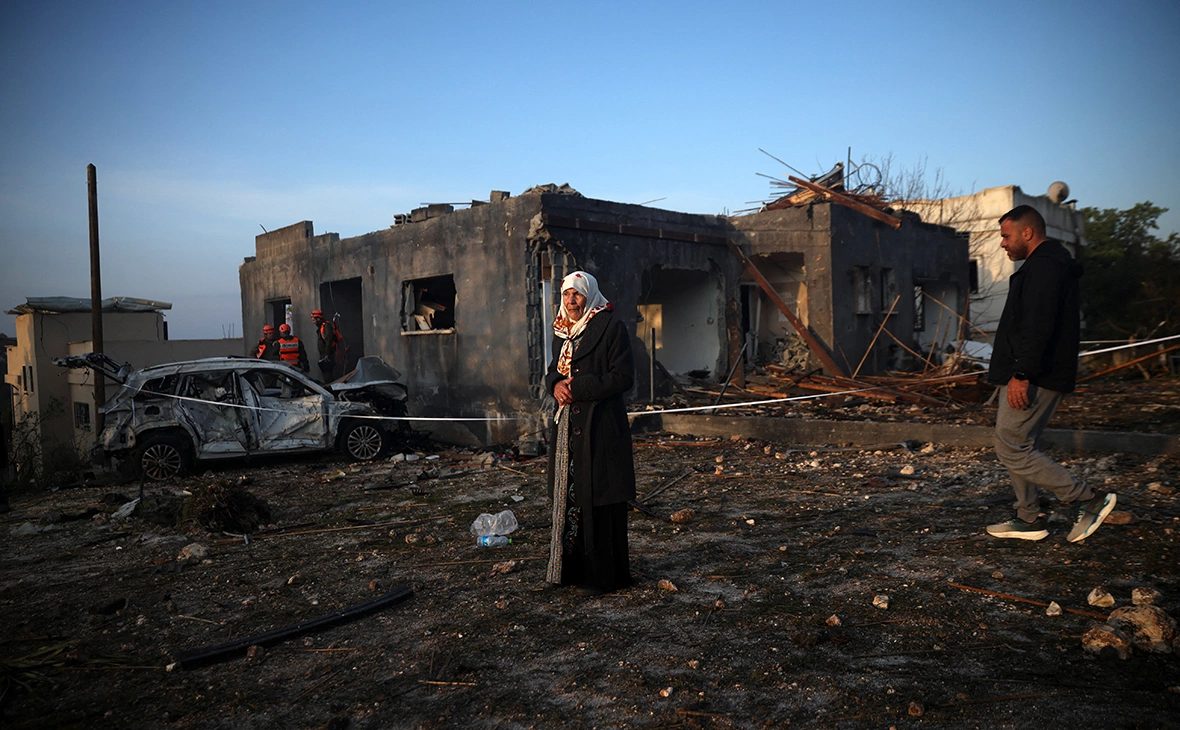 Shir Torem / Reuters