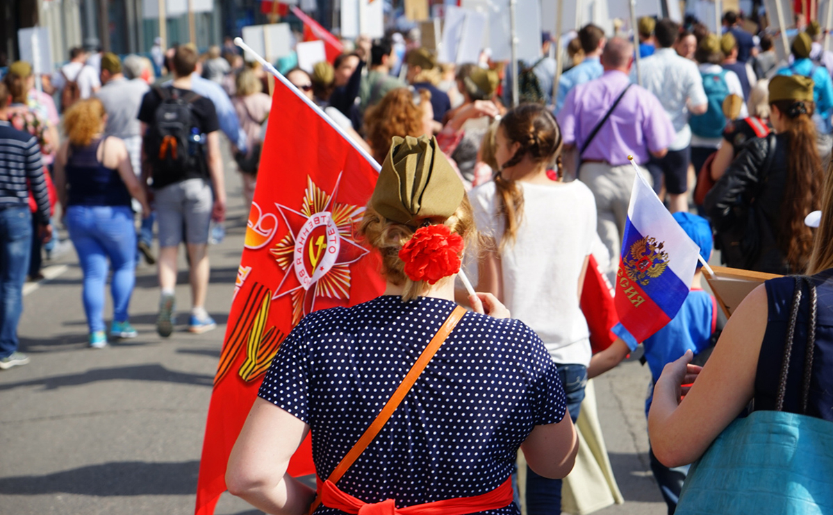 Билеты на парад 9 мая в москве. День Победы в России. С праздником 9 мая. 9 Мая в США праздник. Празднование дня Победы.