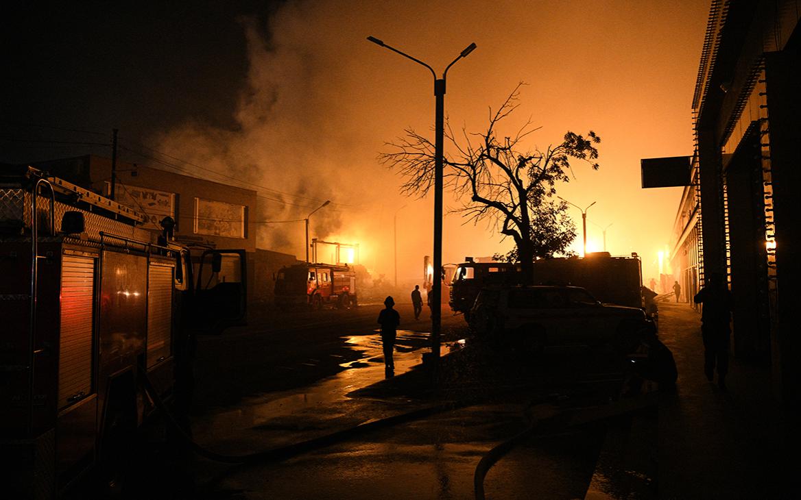 Число жертв взрыва в ТЦ Еревана выросло до трех