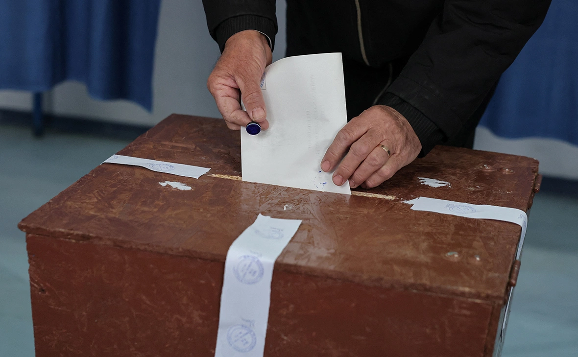 Louisa Gouliamaki / Reuters