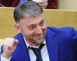 Интерпол перестал искать депутата ГД РФ А.Делимханова, заинтересовавшего прокуратуру Дубая