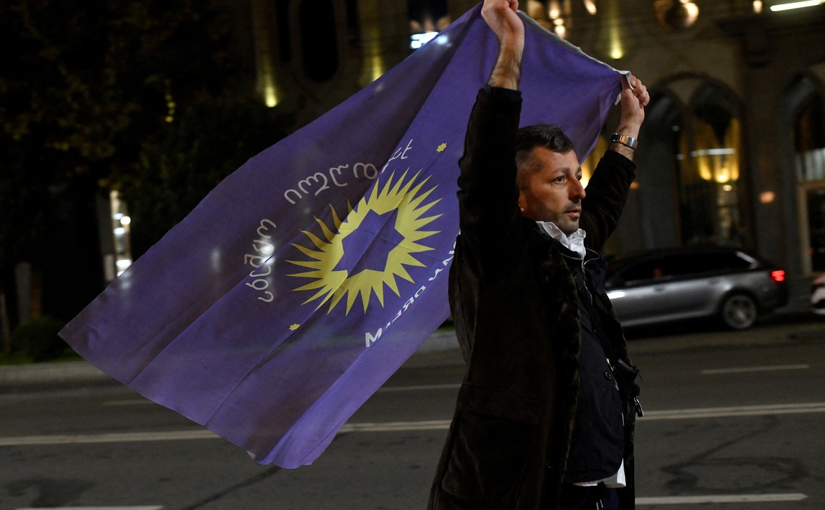 Zurab Javakhadze / Reuters