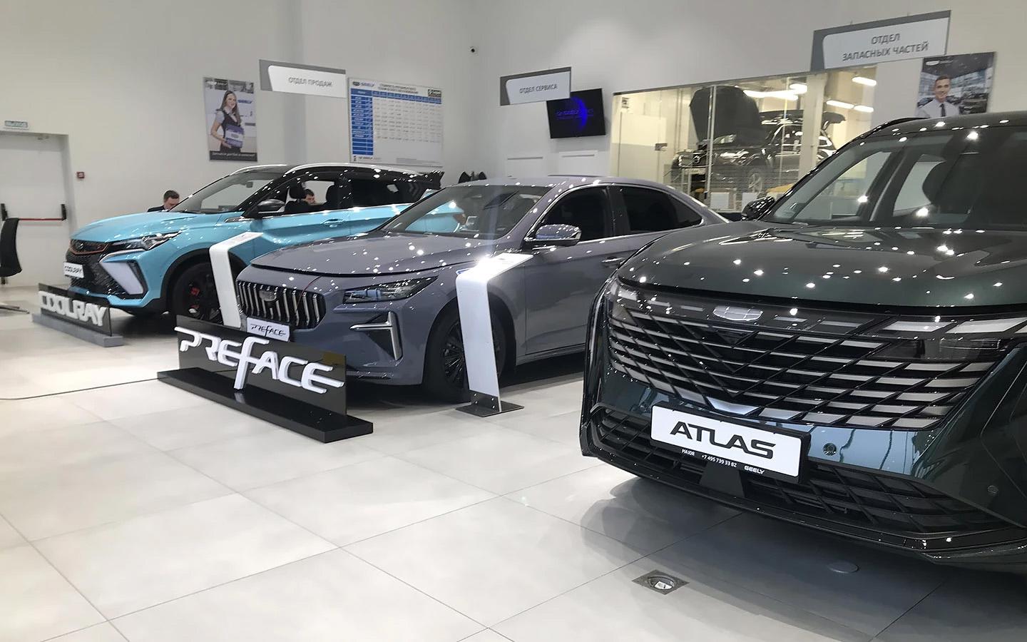 Доля российских машин на рынке резко выросла. Данные Минпромторга