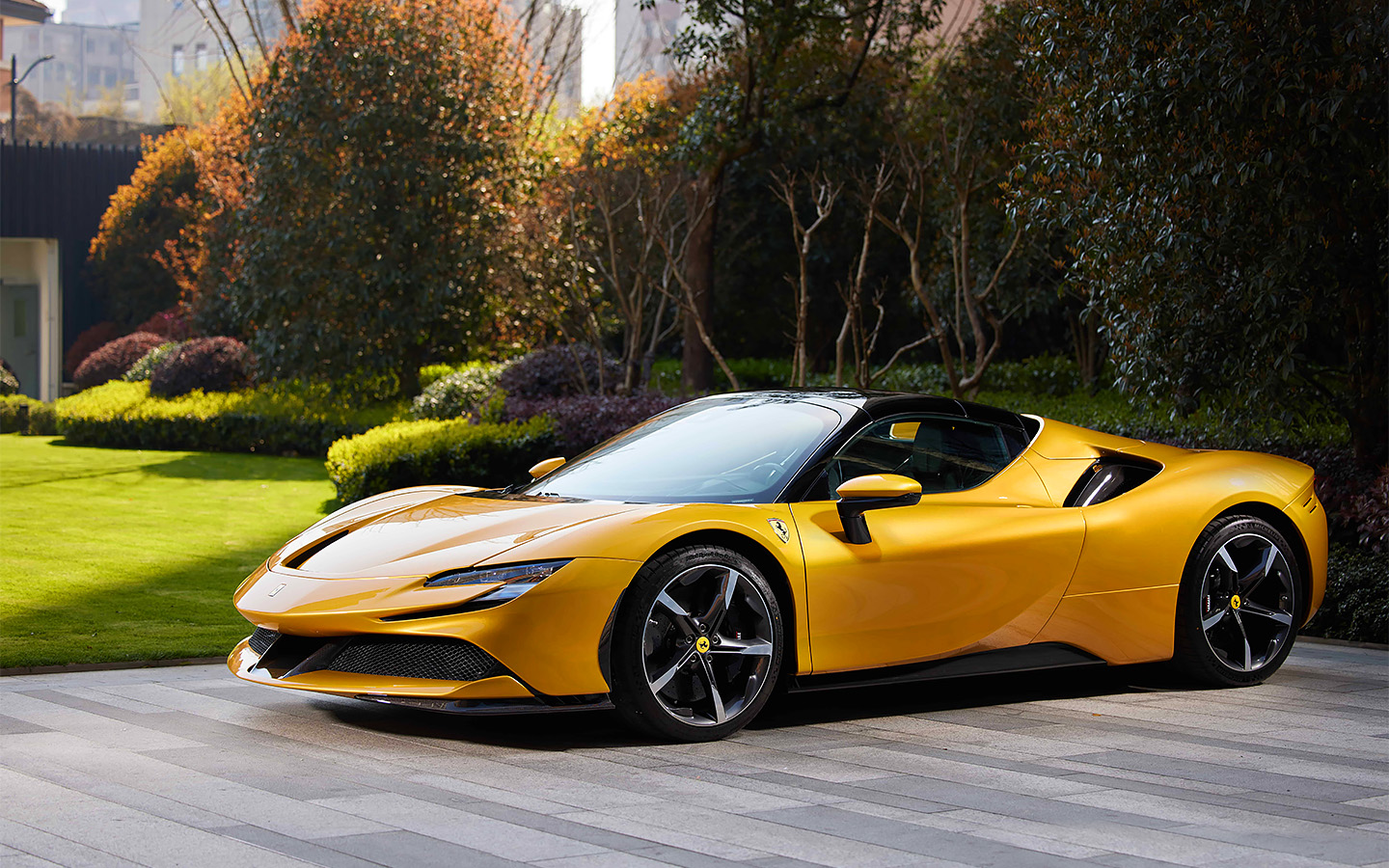 Ferrari SF90 Spider