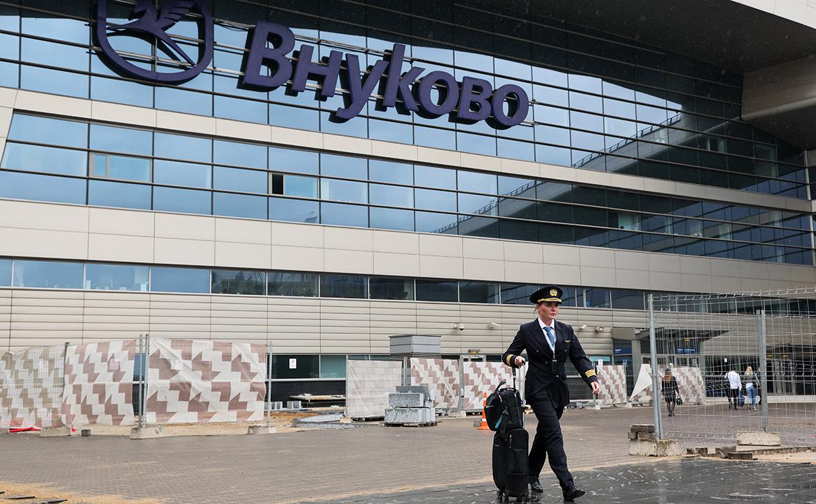 Аэропорт Внуково станет совладельцем Домодедово