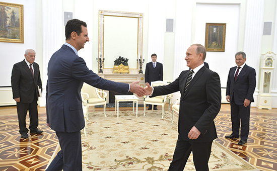 Президент Сирии ​Башар Асад и&nbsp;президент России Владимир Путин. Архивное фото