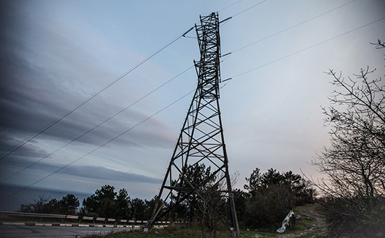Линии электропередачи&nbsp;в Крыму, 2015 год


