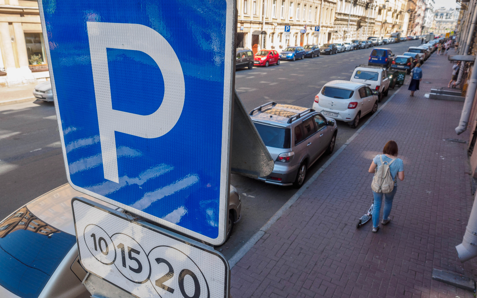 Росстандарт предложил сократить размеры парковочных мест на улицах