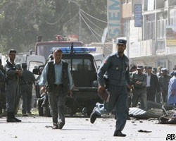 В Афганистане смертник взорвал бомбу у здания отеля
