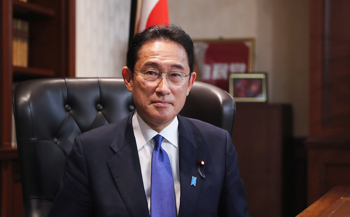 В Японии утвердили сотым премьером бывшего министра по делам Курил
