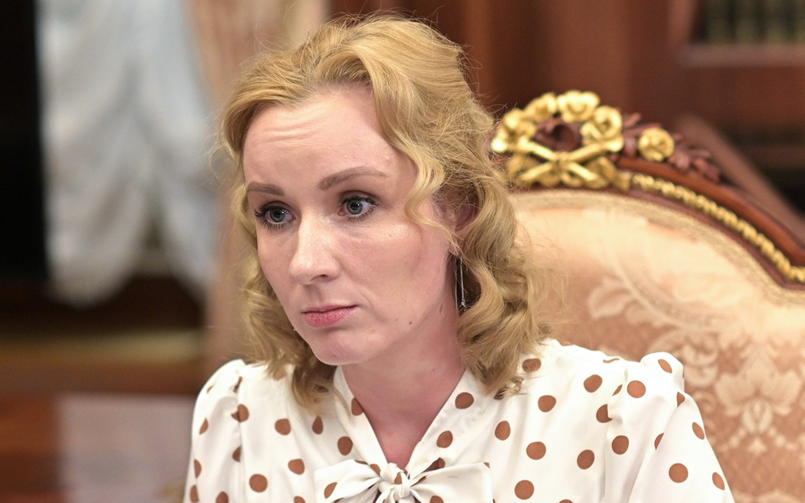 Омбудсмен рассказала о судьбе пострадавших и осиротевших на Украине детей