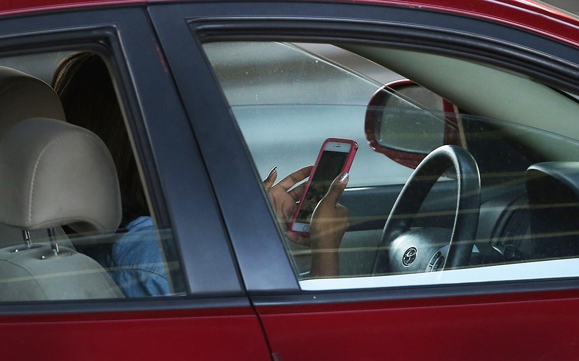 МВД предупредило о схеме мошенничества с «работающей» версией WhatsApp