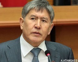 Новый глава Киргизии А.Атамбаев выдворяет авиабазу США из Бишкека