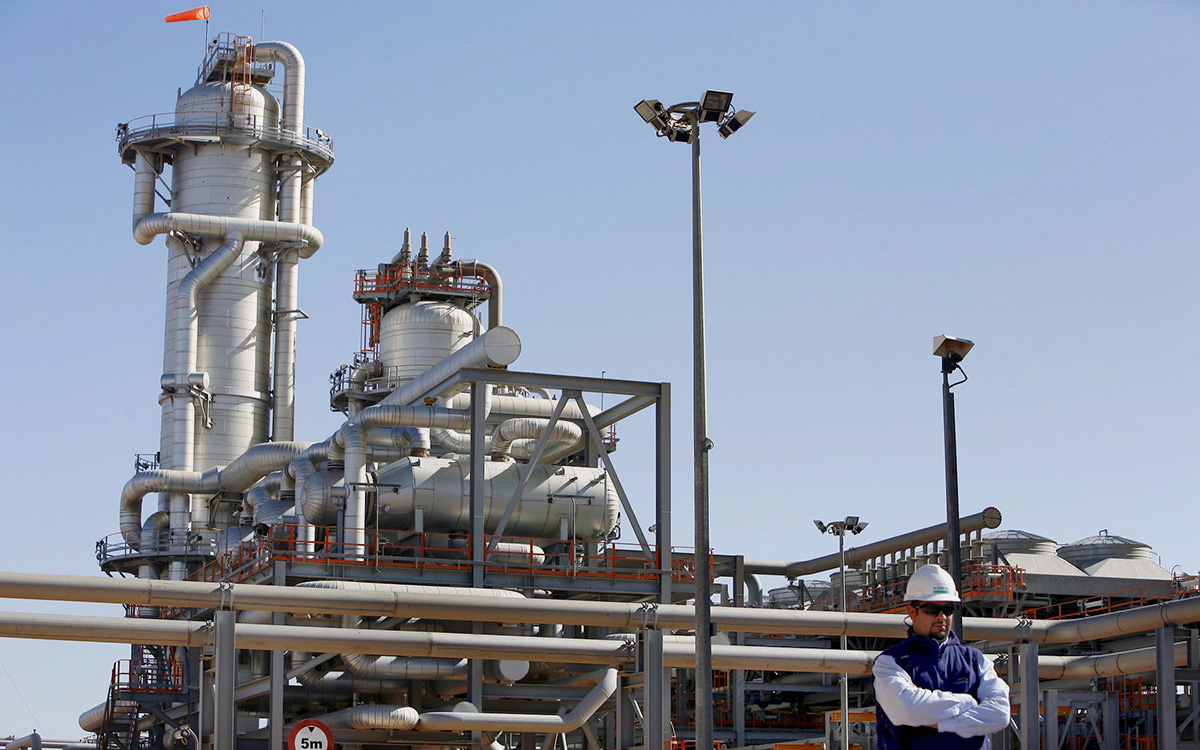 Газоперерабатывающий завод в&nbsp;Алжире