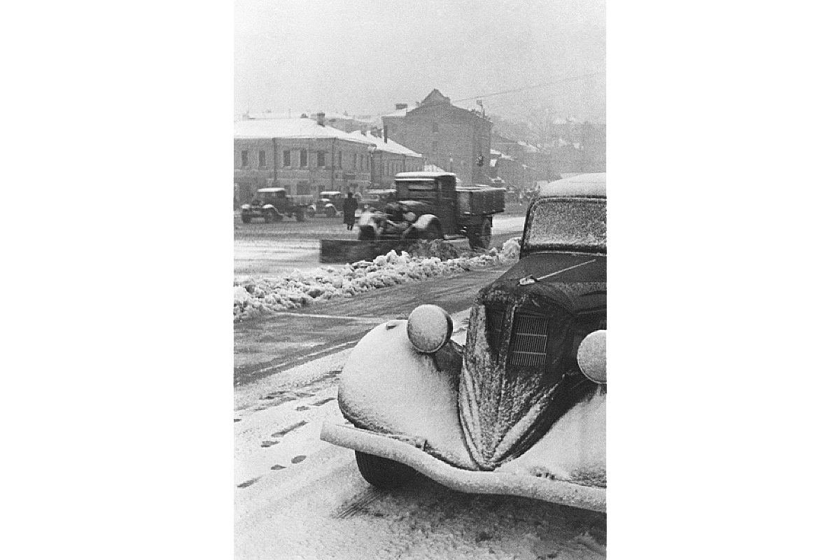 Последствия снегопада, Москва, 1930-е годы