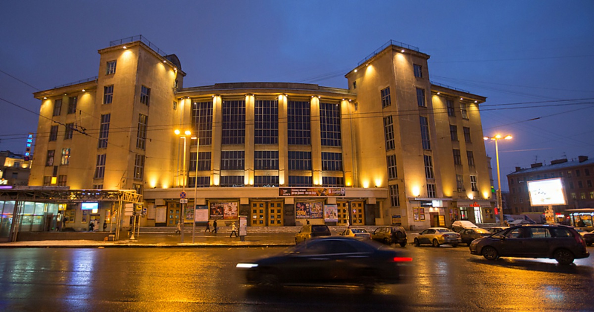 Дк горького метро. Дворец культуры им Горького Санкт-Петербург. ДК имени Горького СПБ. Дворец культуры имени Горького на площади Стачек. ДК Горького Ленинград.