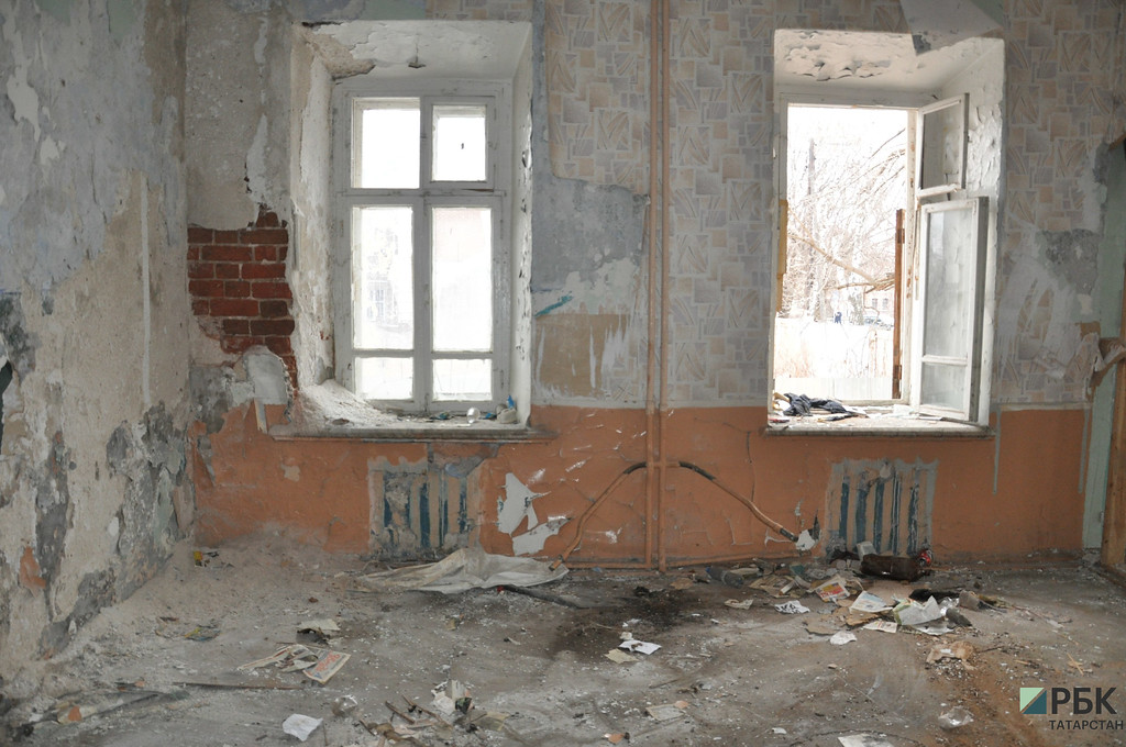 В Татарстане за 2 года из аварийного жилья переселят 271 человека