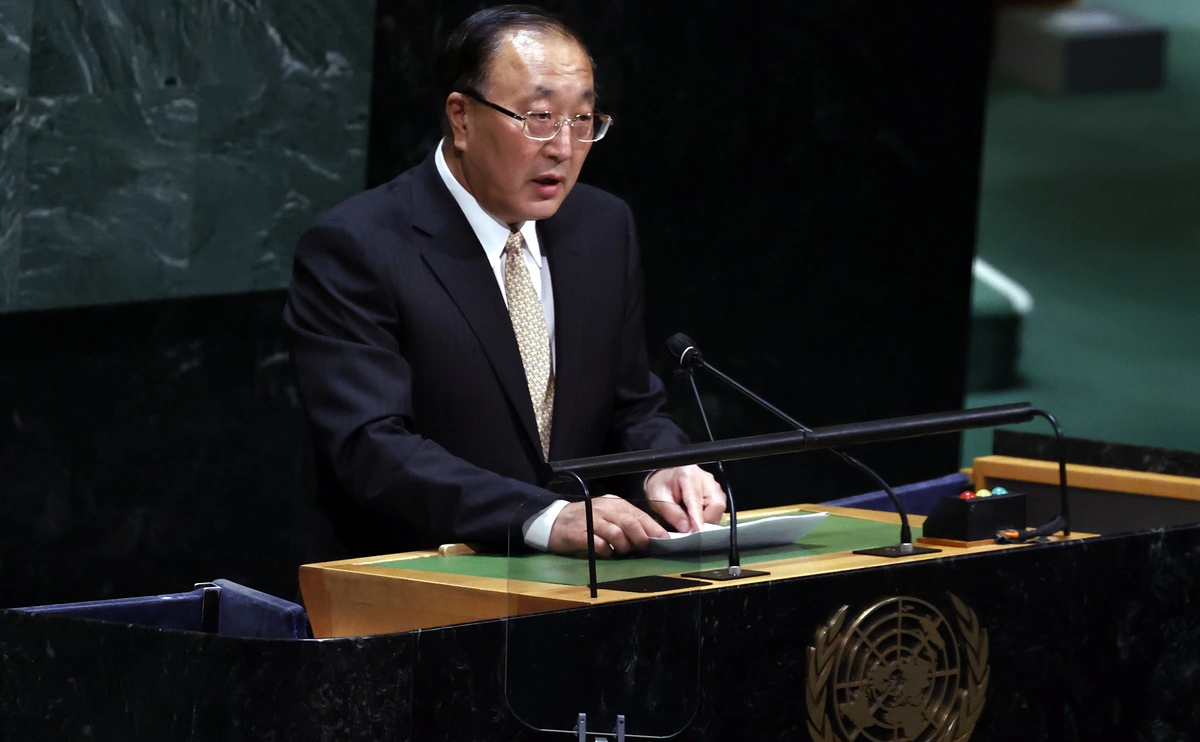 Jason Szenes / EPA / ТАСС