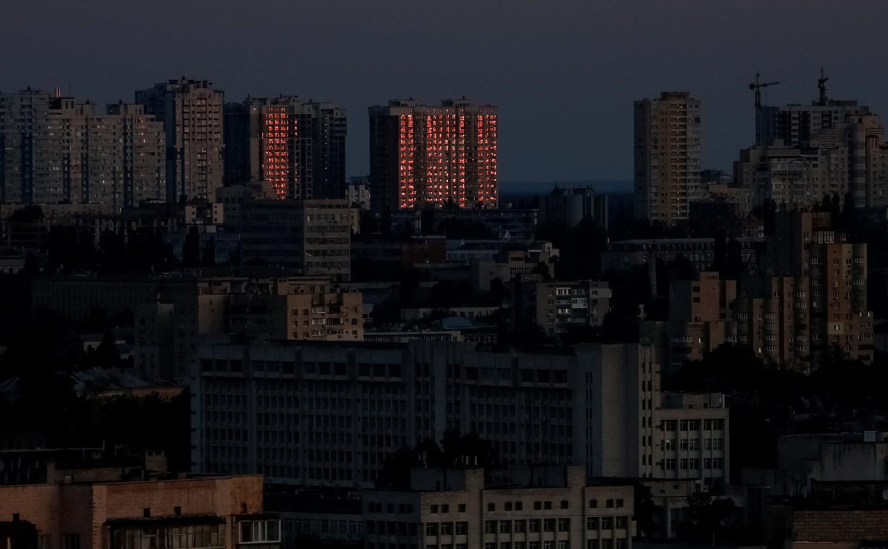 В Киеве ограничили подачу электричества промышленным предприятиям