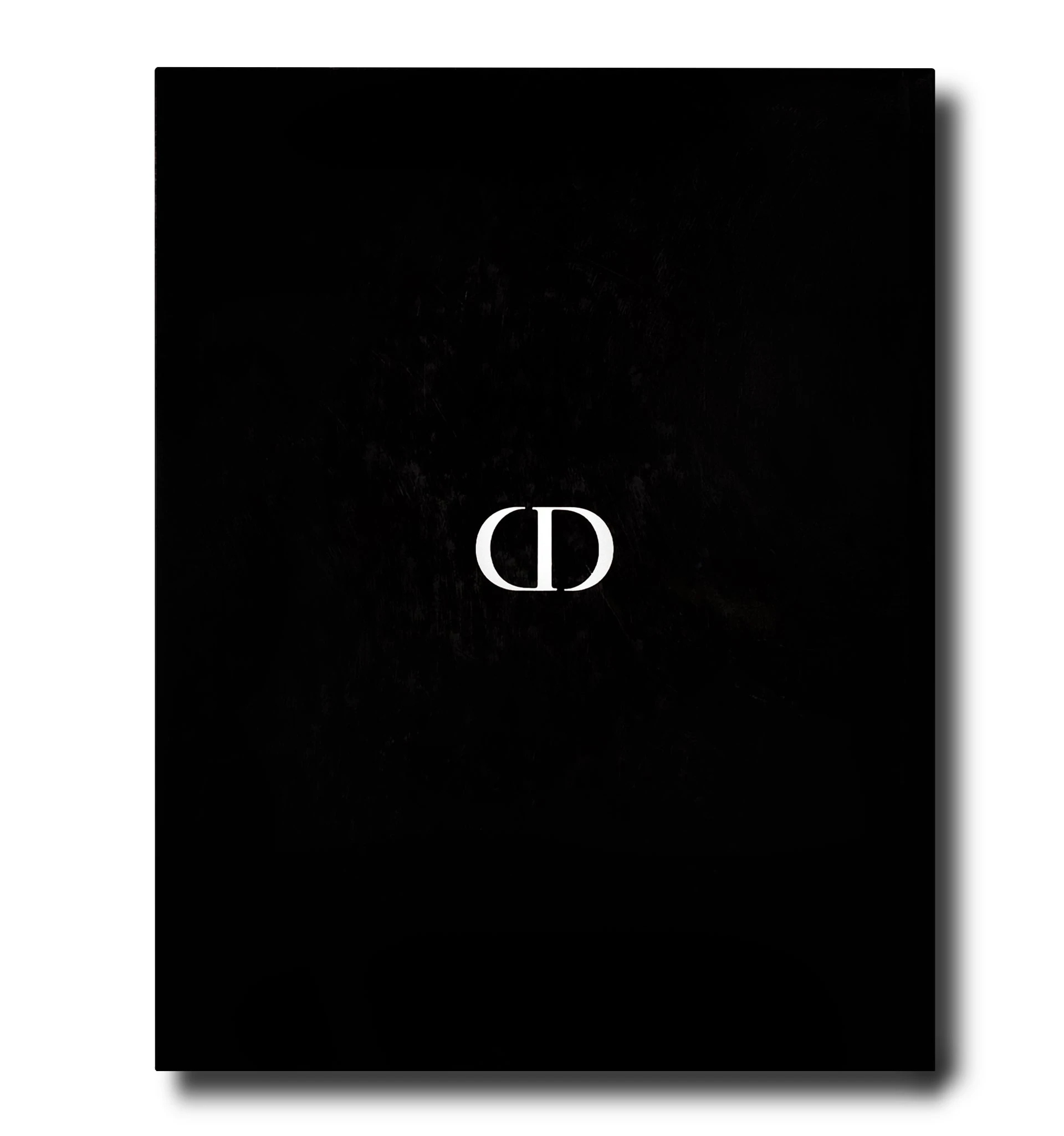 Книга &laquo;Dior John Galliano 1997-2011&raquo;
