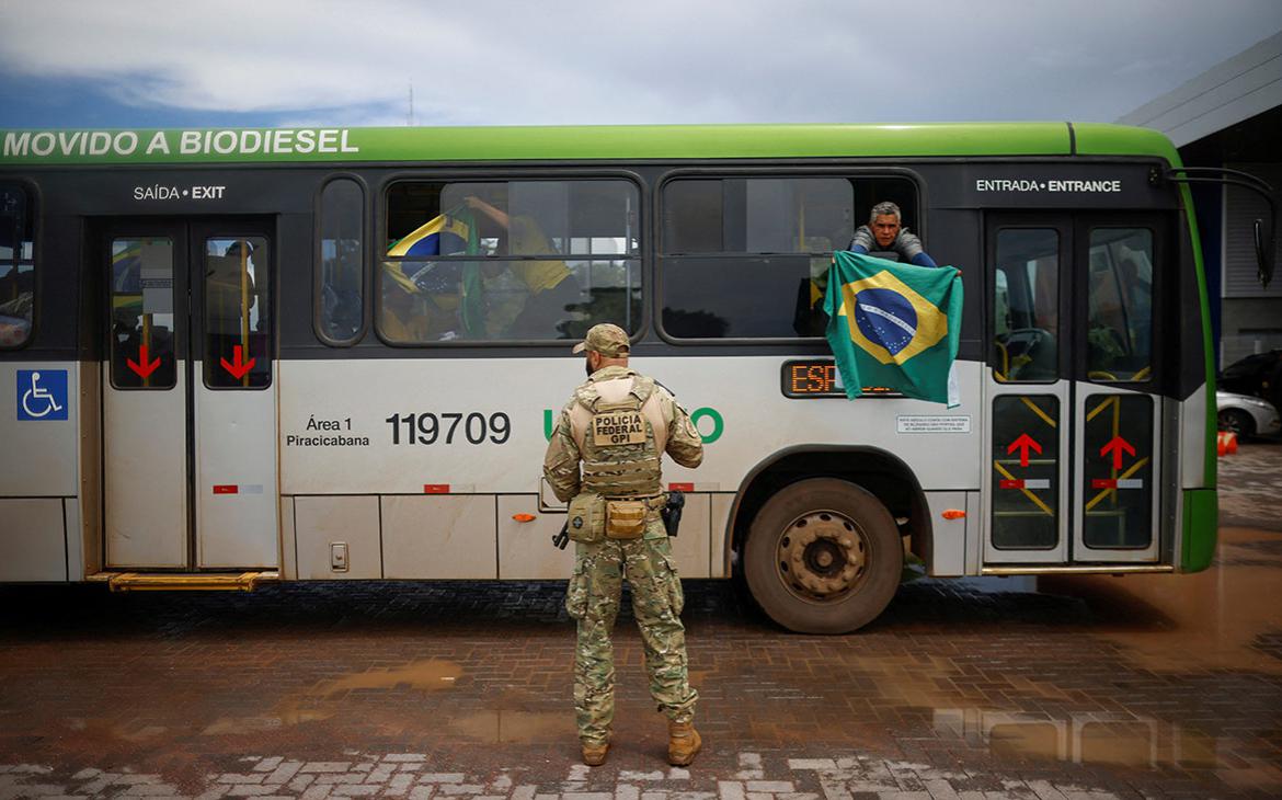 В Бразилии на акциях протеста задержали около 1,5 тыс. человек
