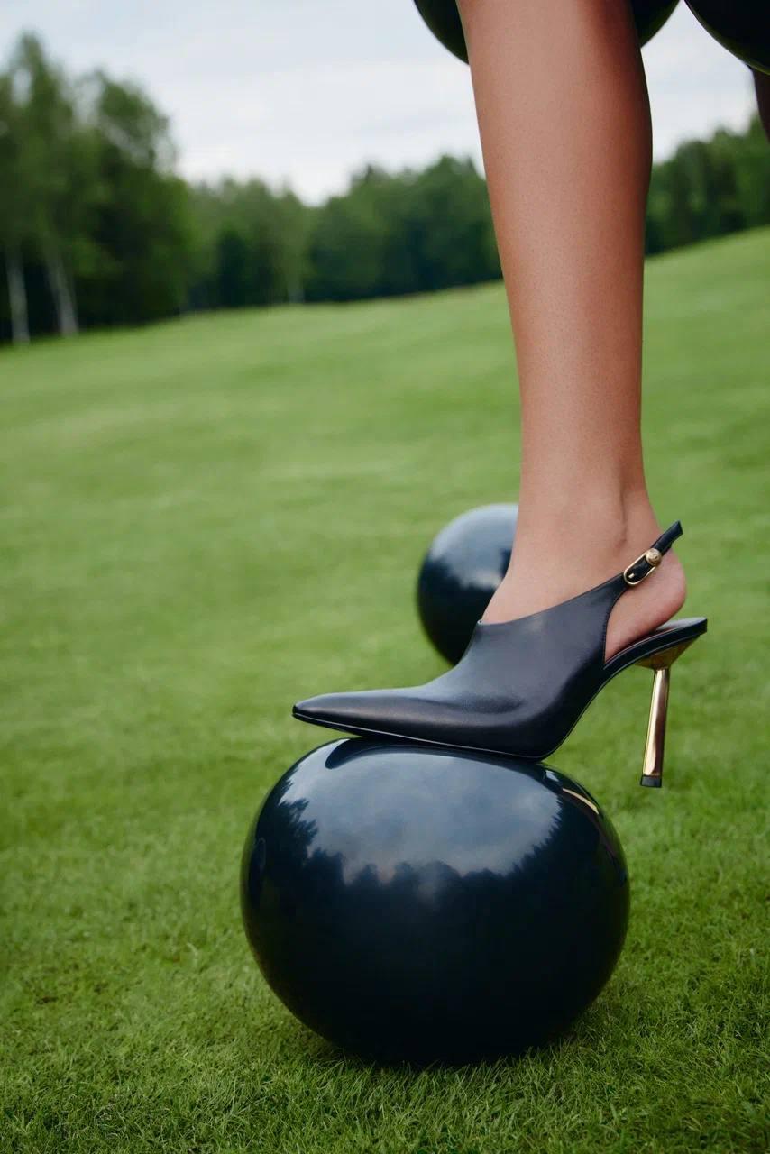 Линия обуви и аксессуаров Ekonika Premium