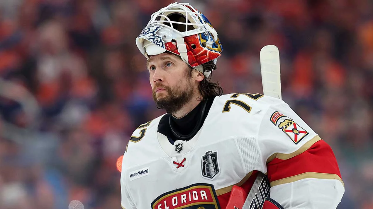 С «сухарем»: российский хоккеист Бобровский стал дарить вино команде