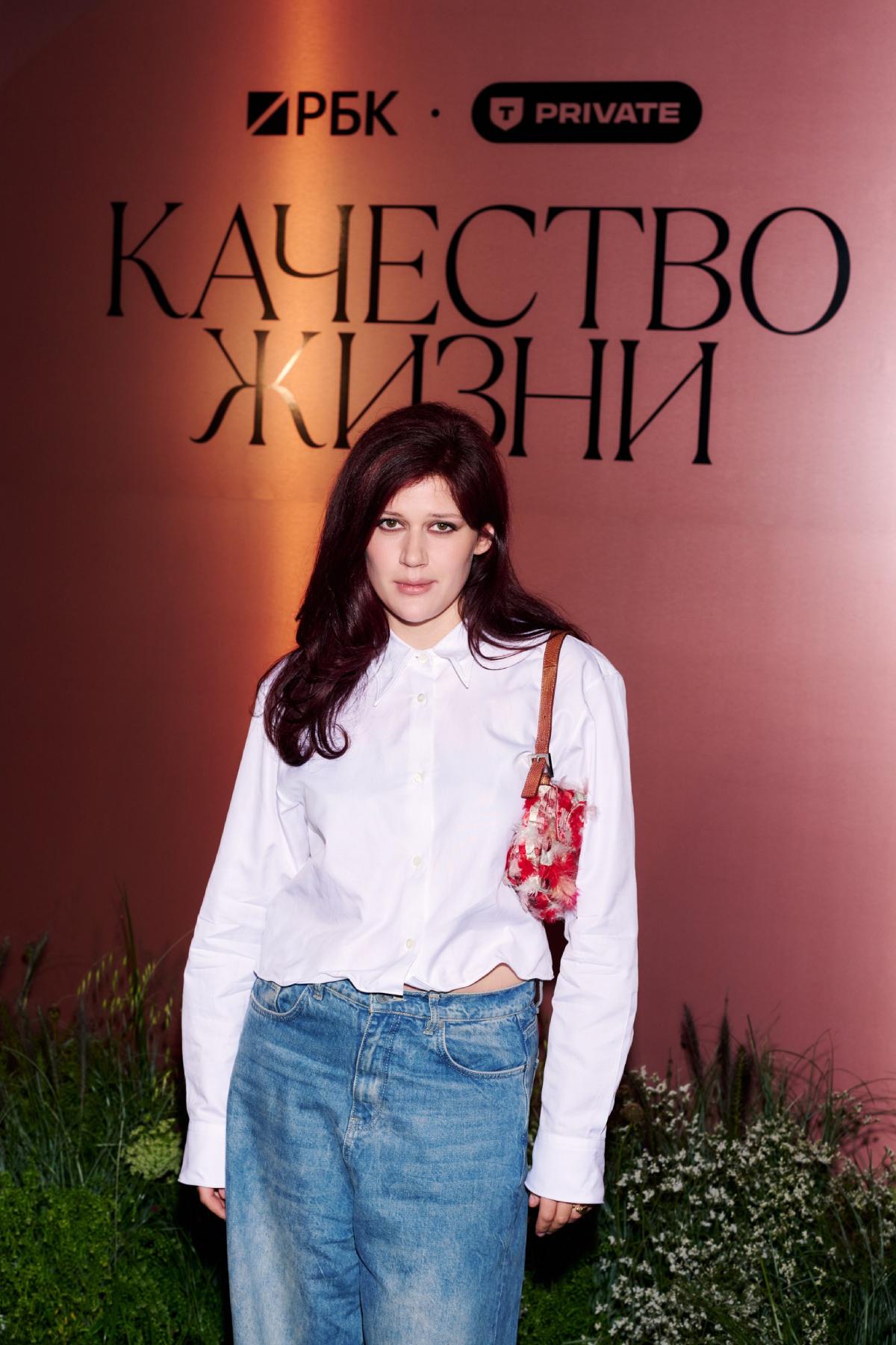 Ксения Дукалис