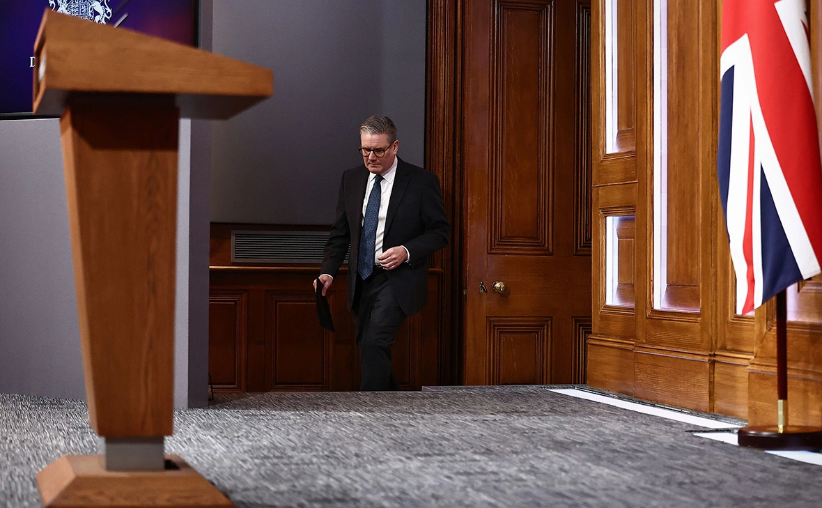 Henry Nicholls / WPA / Getty Images