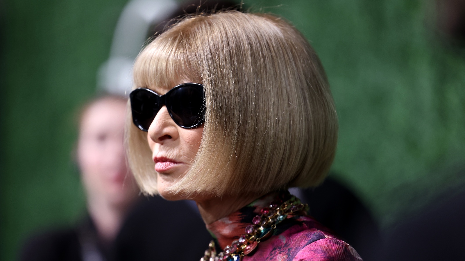 Анна Винтур на премьере фильма «In Vogue: 1990-е» в Великобритании в Лондоне, 2024 год