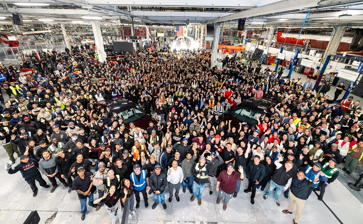 Tesla / X