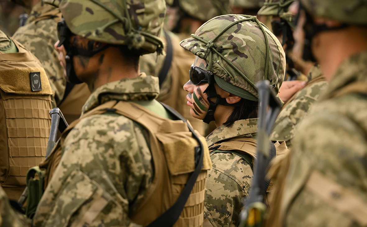 Leon Neal / Getty Images