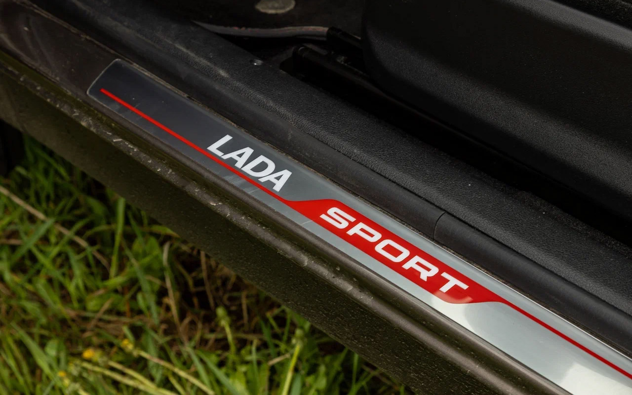 Lada Niva Sport